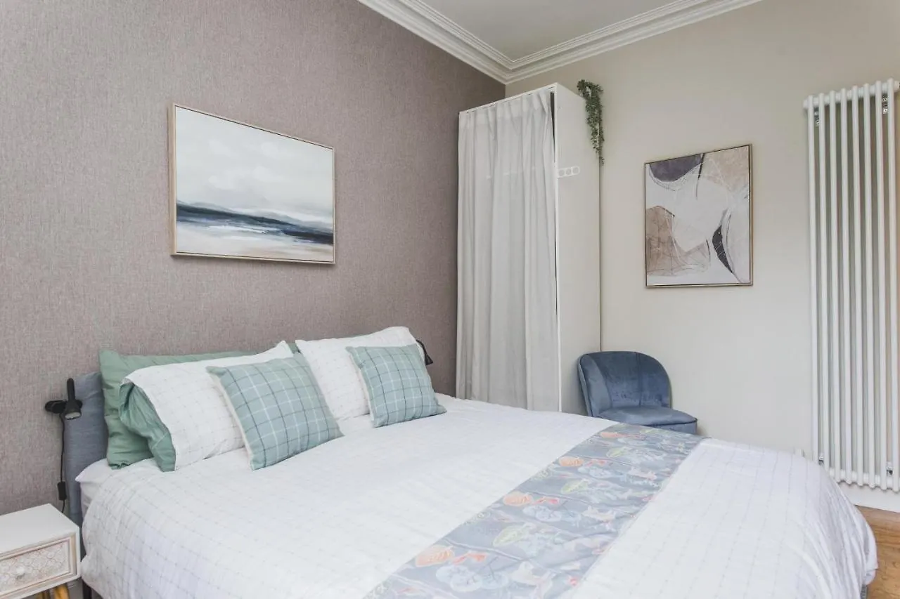 Apartment New Sleek 1Bd Edinburgh City Centre Stay United Kingdom