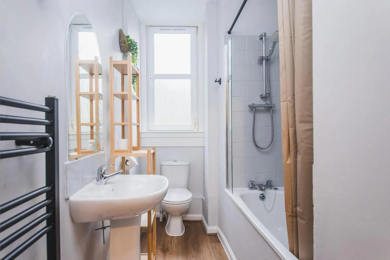 New Sleek 1Bd Edinburgh City Centre Stay Apartment