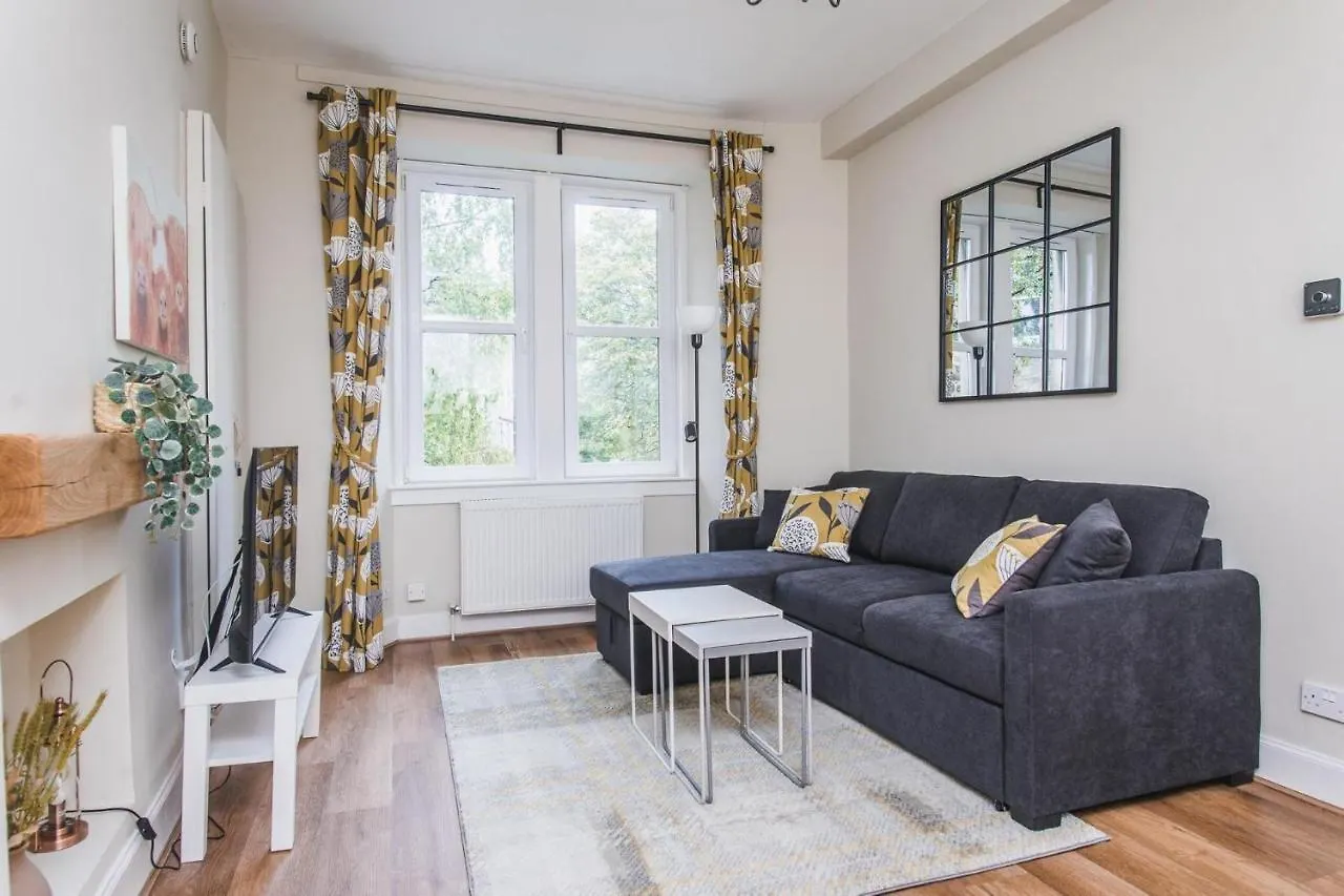 New Sleek 1Bd Edinburgh City Centre Stay Apartment