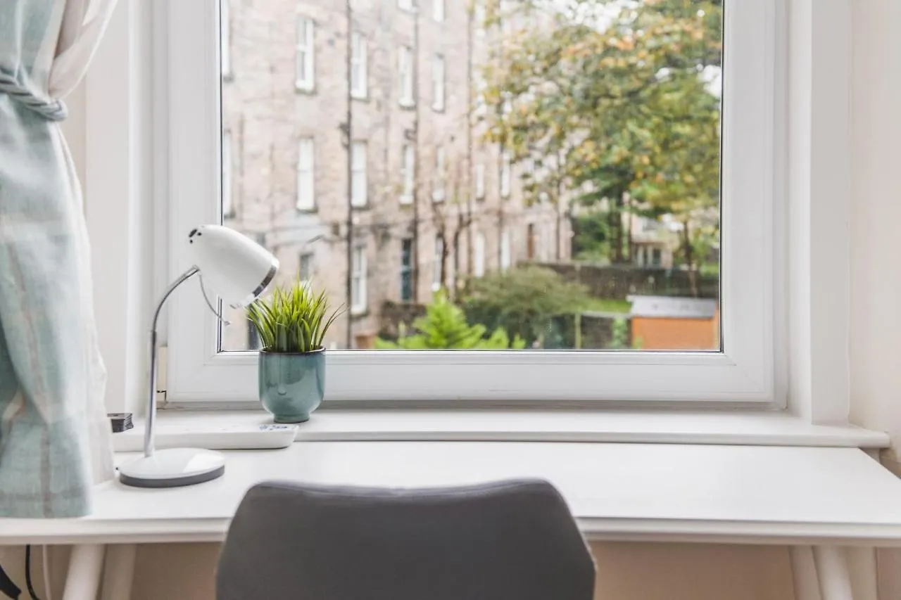 New Sleek 1Bd Edinburgh City Centre Stay United Kingdom